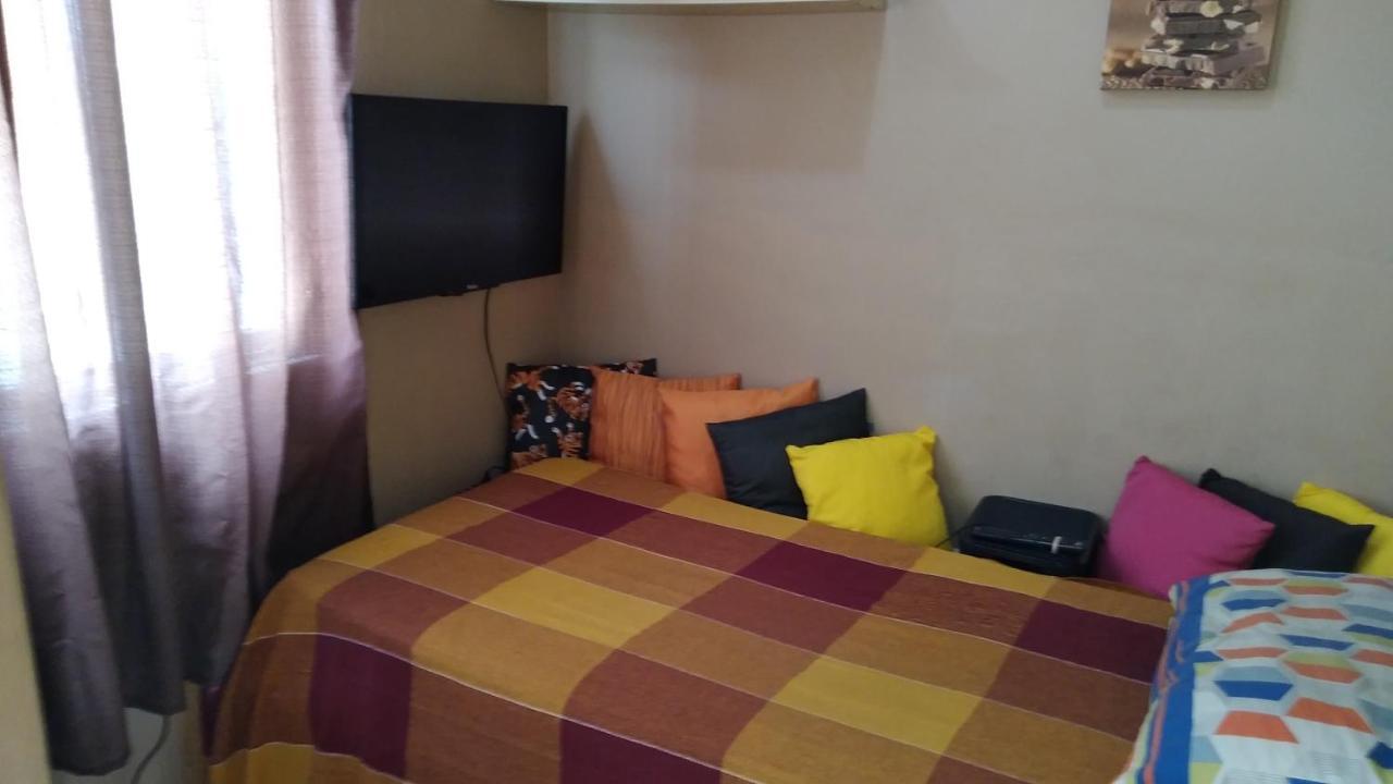 Quarto Individual Privativo Em Copacabana Ріо-де-Жанейро Екстер'єр фото