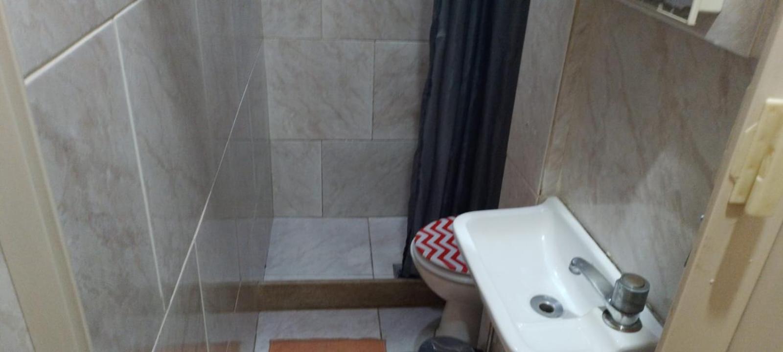 Quarto Individual Privativo Em Copacabana Ріо-де-Жанейро Екстер'єр фото